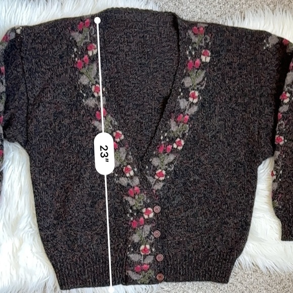 Women’s Knit Cardigan Brown Flower Details Size Small - Picture 8 of 13